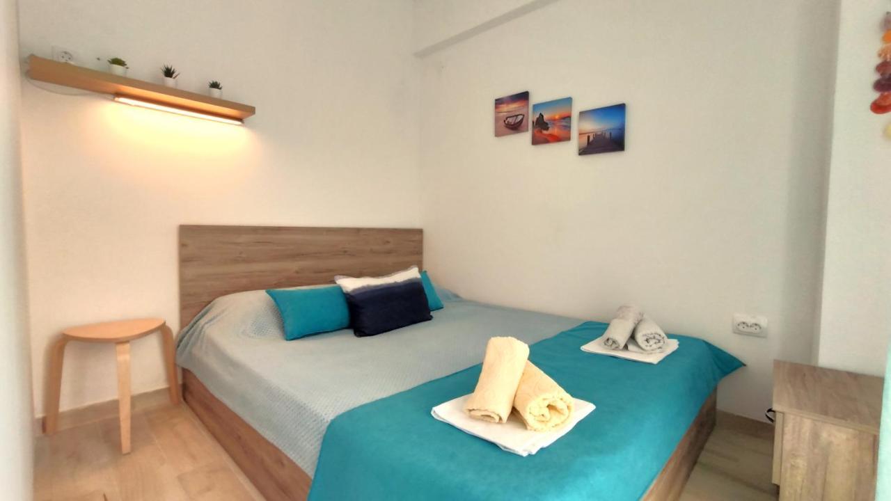 Sea Star Apartments Kallikratia Nea Kallikrateia Bagian luar foto